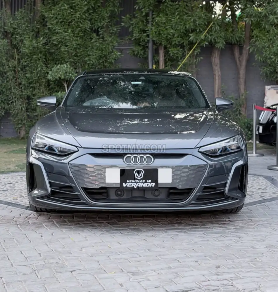 Audi E Tron GTStandard