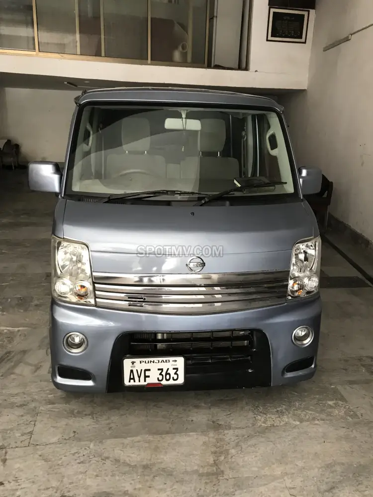 Nissan Clipper NV 100
