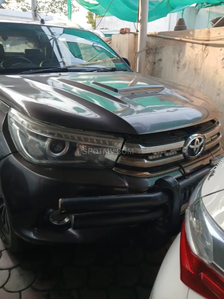 Toyota Hilux Double Cabin Manual