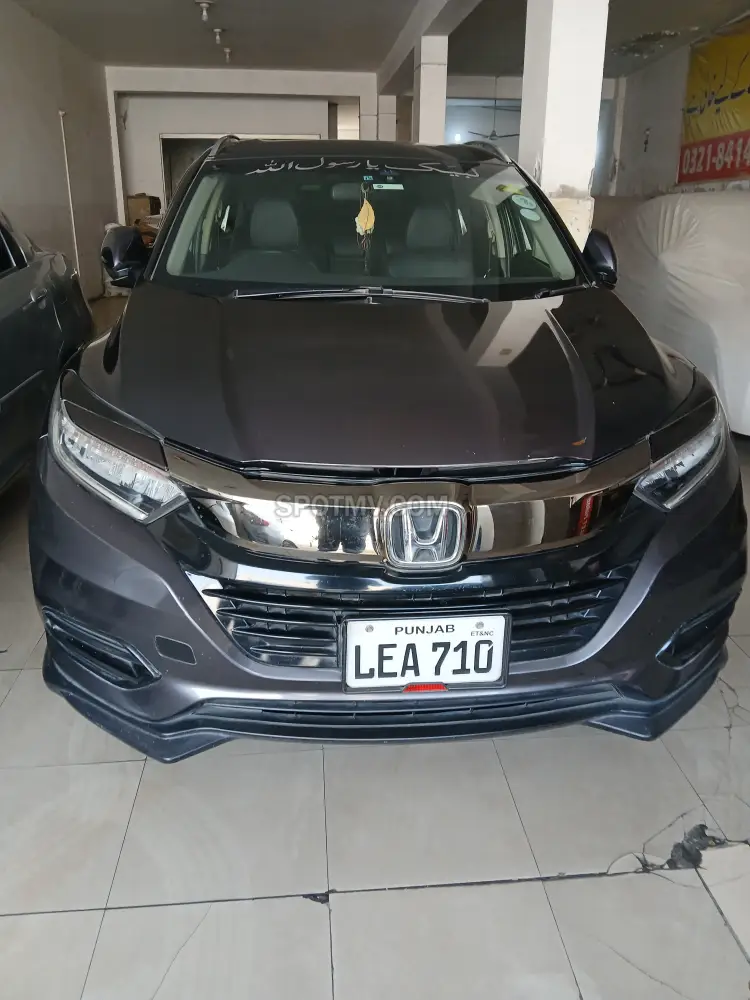 Honda Vezel Hybrid X