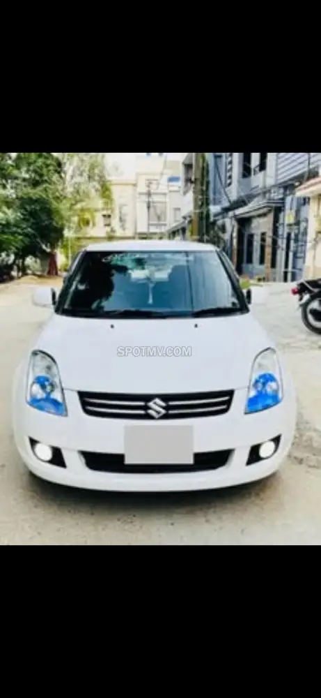 Suzuki Swift DLX 1.3