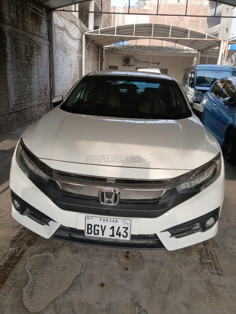 Honda Civic X Oriel 1.8  i-VTEC CVT