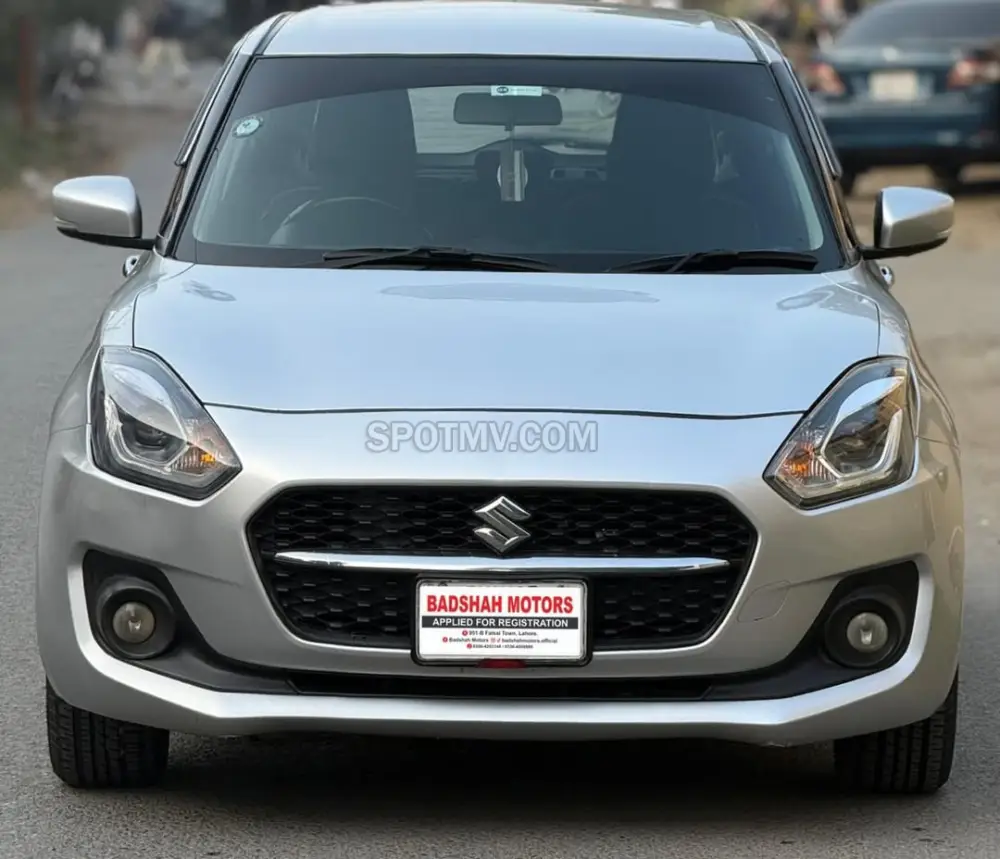 Suzuki Swift GLX CVT