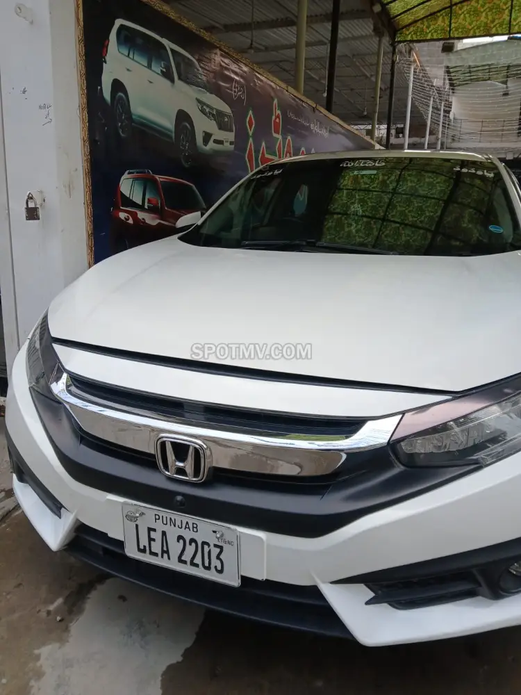 Honda Civic X Oriel 1.8  i-VTEC CVT