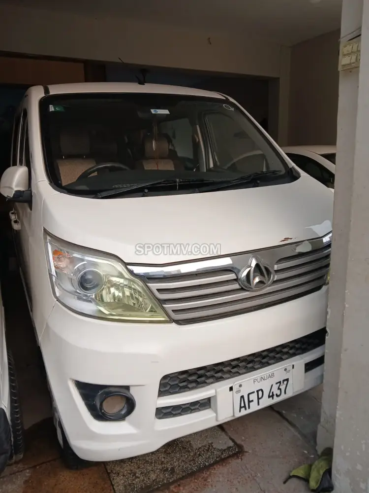 Changan Karvaan  Plus