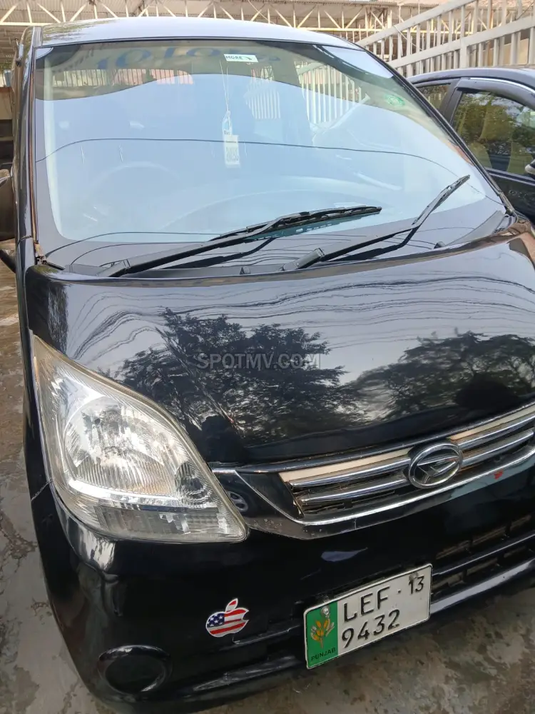 Daihatsu Move L