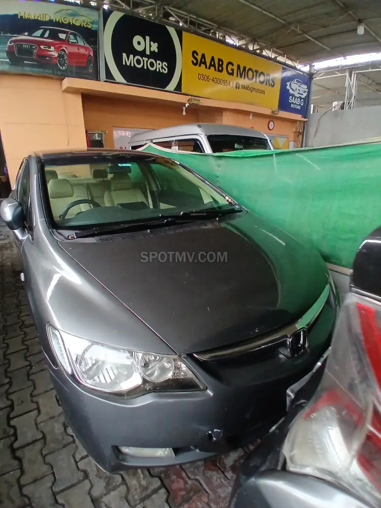 Toyota Prius S Touring Selection