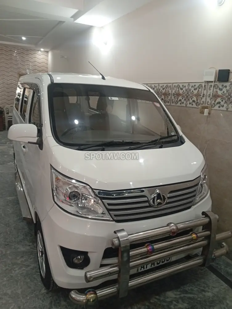 Changan Karvaan  Plus
