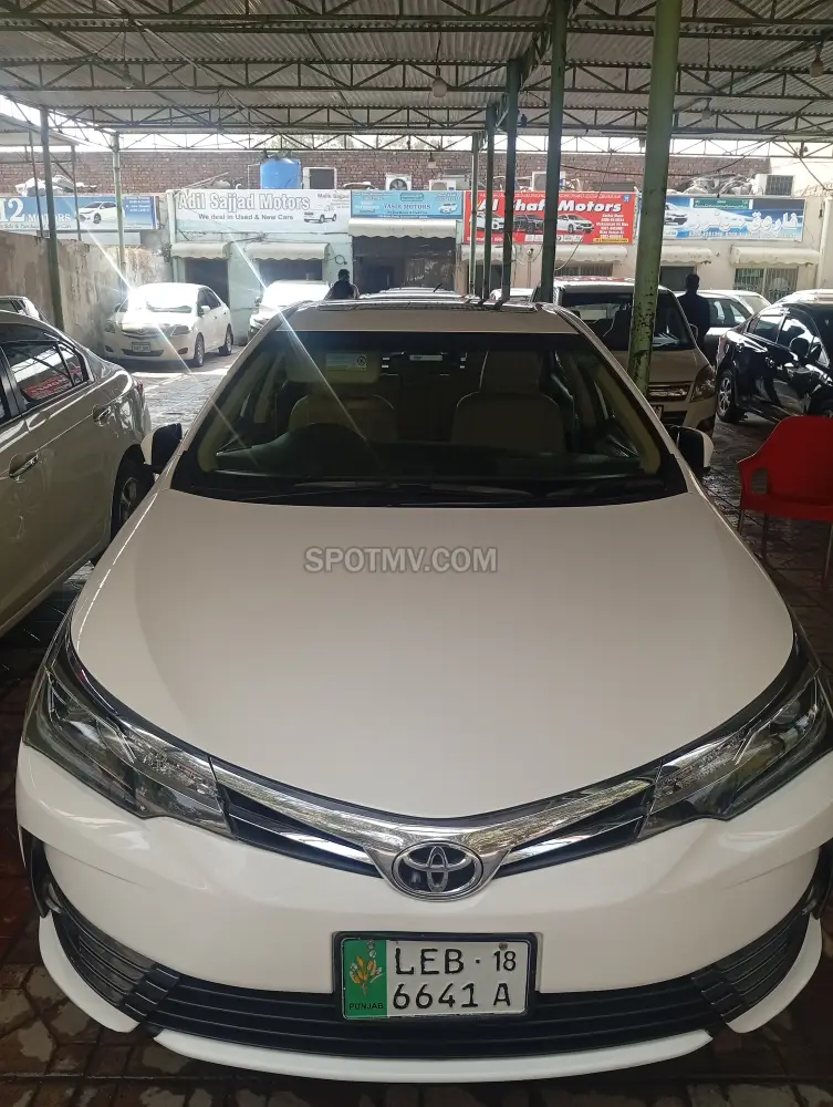 Toyota Corolla Altis Grande CVT i 1.8