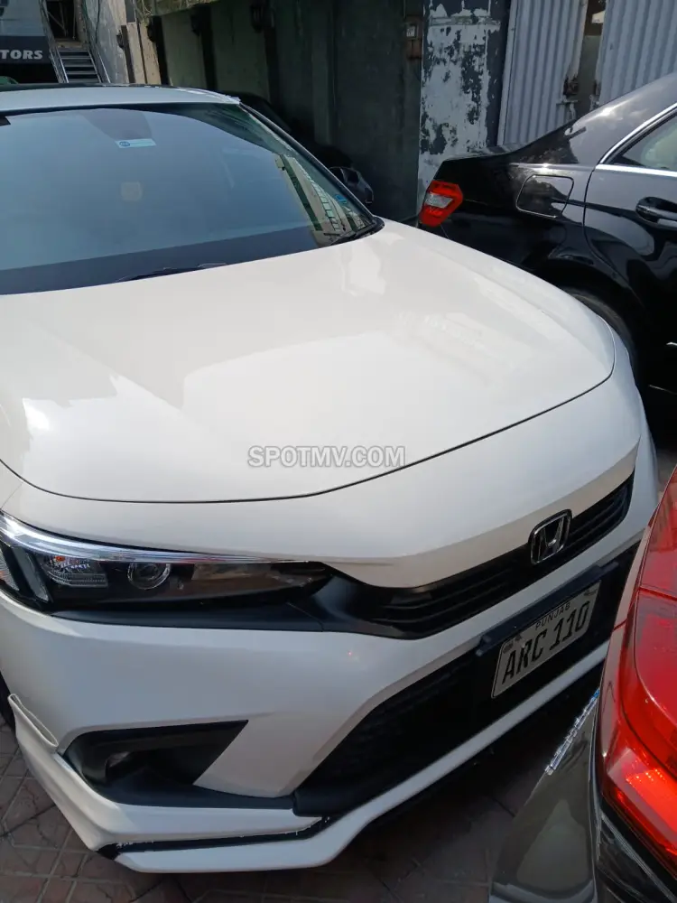 Honda Civic 11th Generation  Oriel