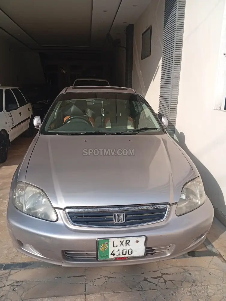 Honda Civic  VTI Oriel 1.6