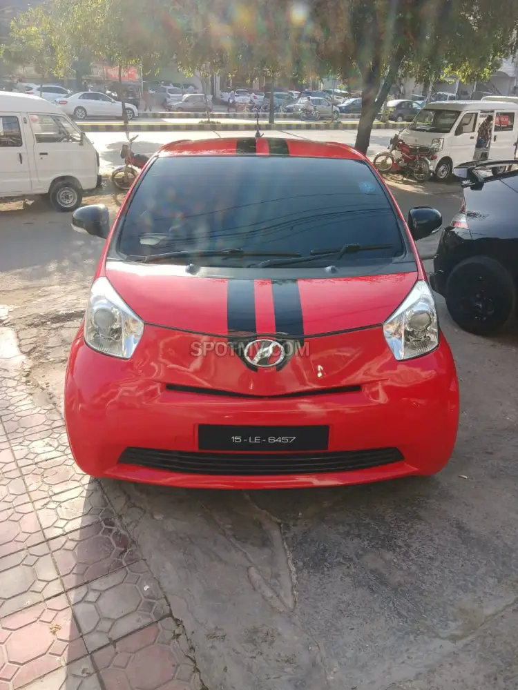 Toyota IQ 100 X 2 Seater