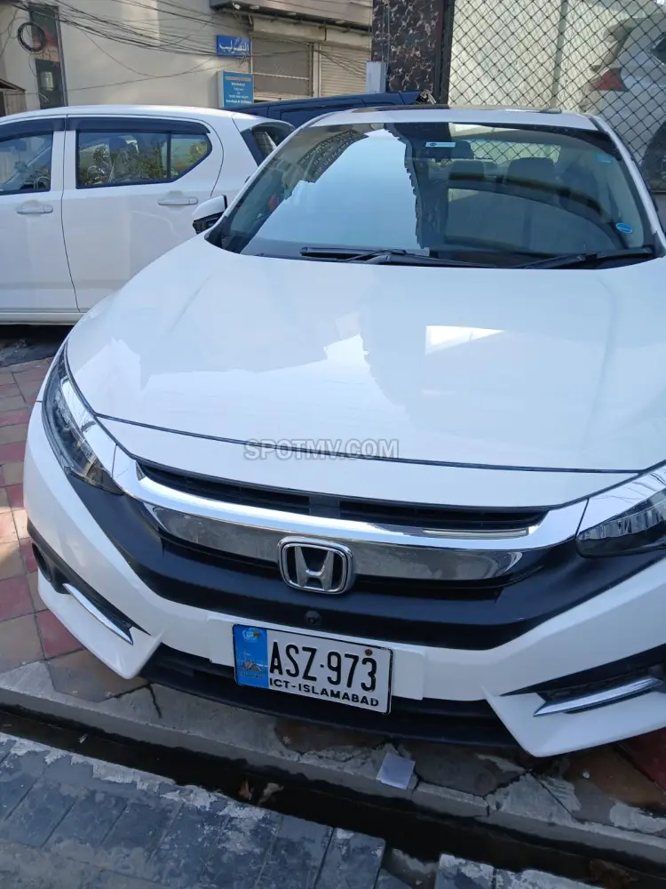 Honda Civic X Oriel 1.8  i-VTEC CVT