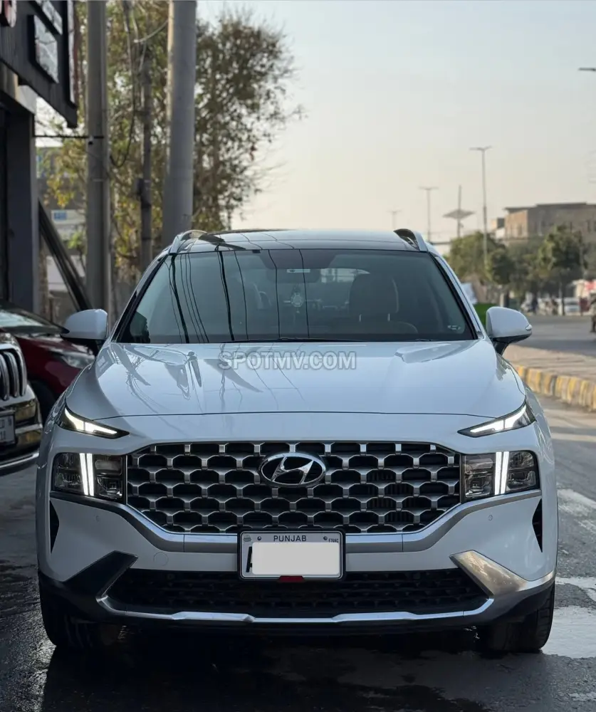 Hyundai Santa Fe Signature