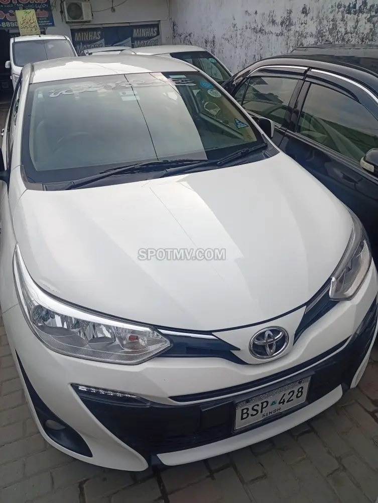 Toyota Yaris Gli MT 1.3