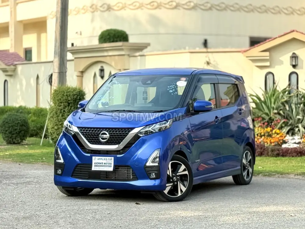 Nissan Days Highway Star S Hybrid  X  Pro Pilot