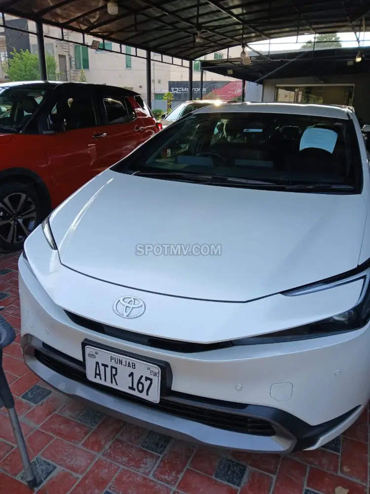 Toyota Prius 1.8 U Hybrid