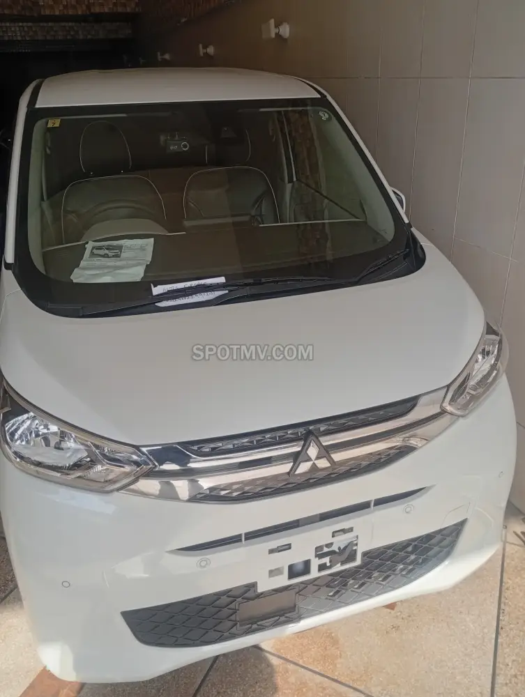 Mitsubishi EK Wagon G