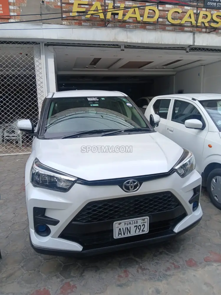 Toyota Raize G