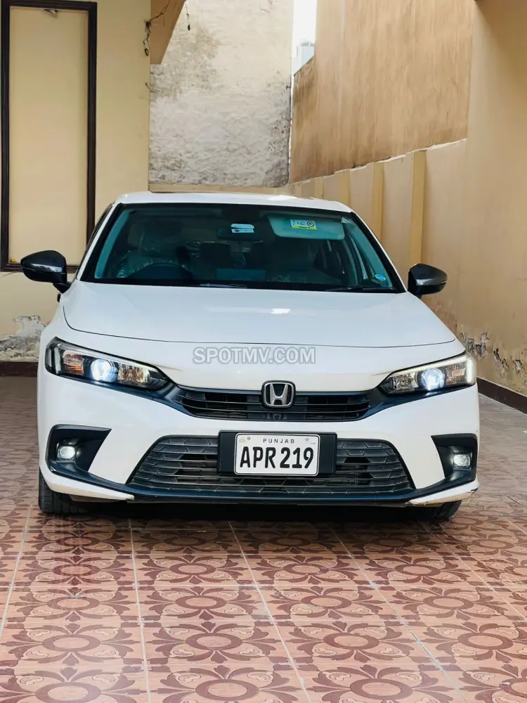 Honda Civic 11th Generation  Oriel