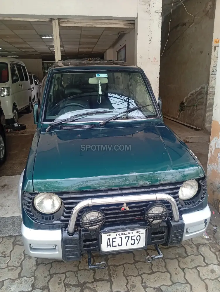 Mitsubishi Pajero Mini Limited