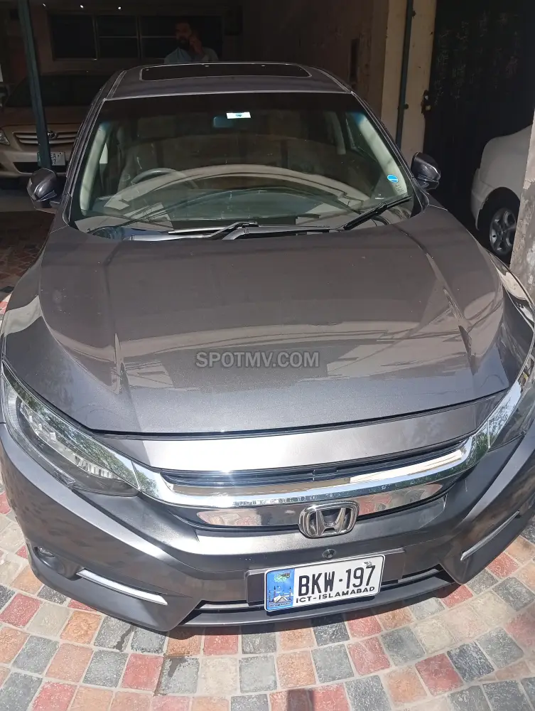 Honda Civic X Oriel 1.8  i-VTEC CVT