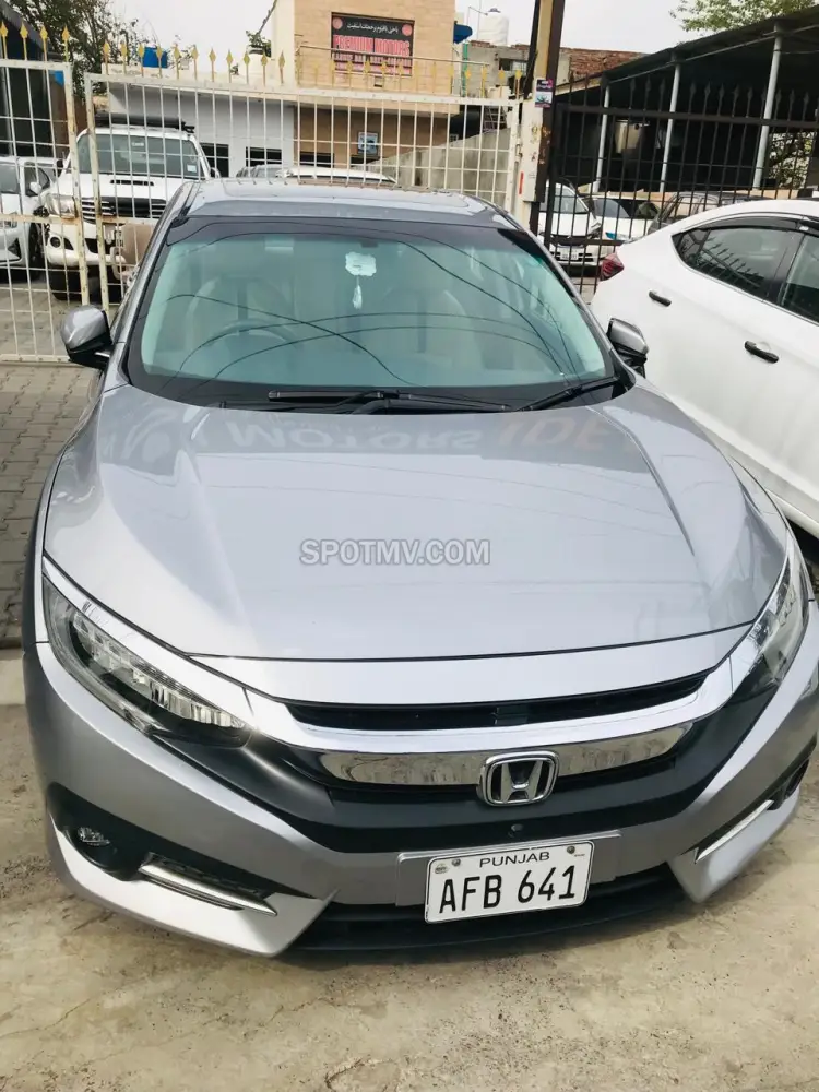 Honda Civic X Oriel 1.8  i-VTEC CVT