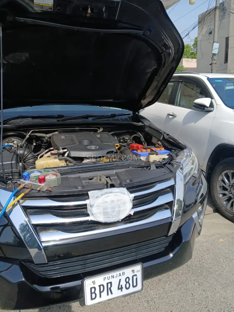 Toyota Fortuner 2.8 Sigma 4