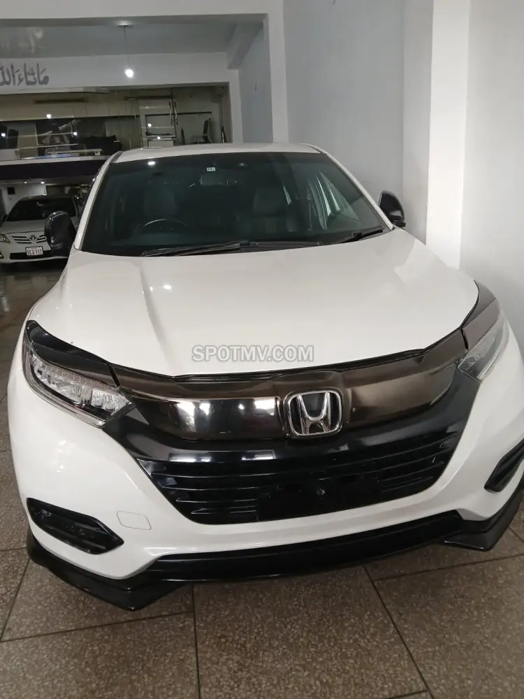 Honda Vezel Hybrid RS Honda Sensing