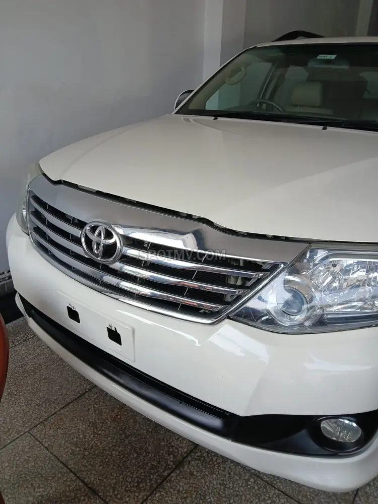 Toyota Fortuner 2.7 VVTi
