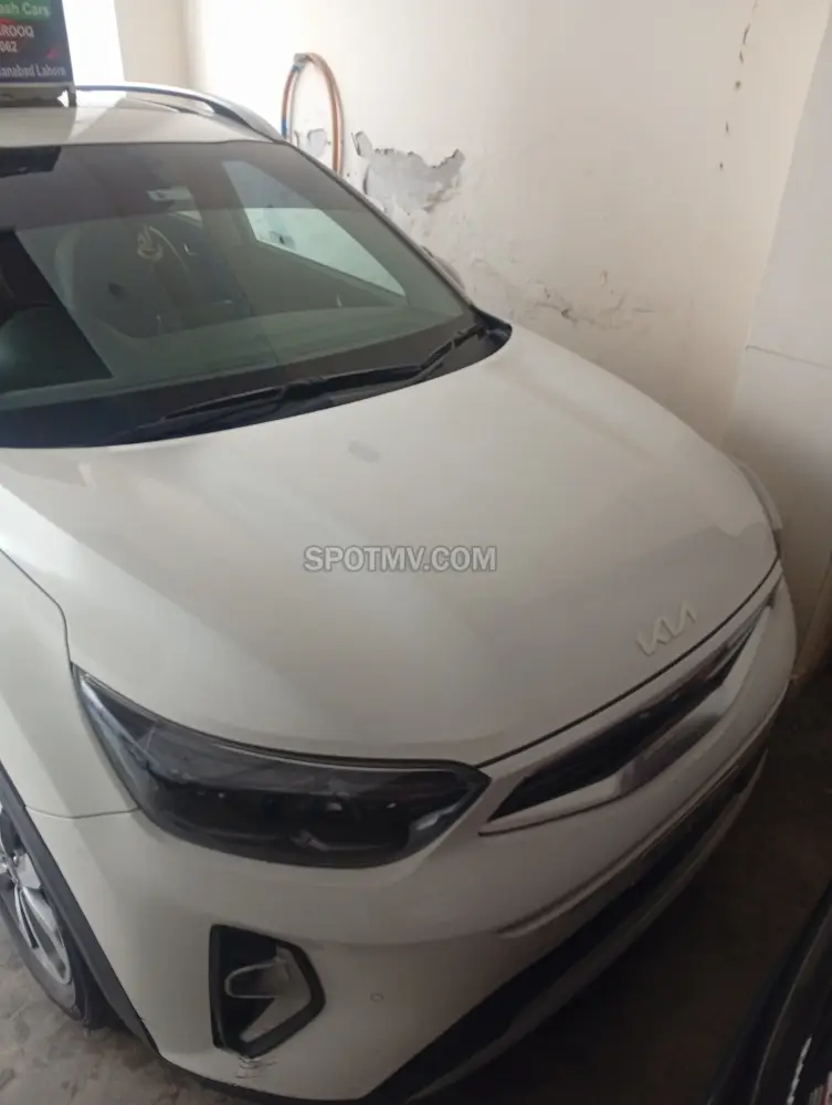 KIA Stonic EX+
