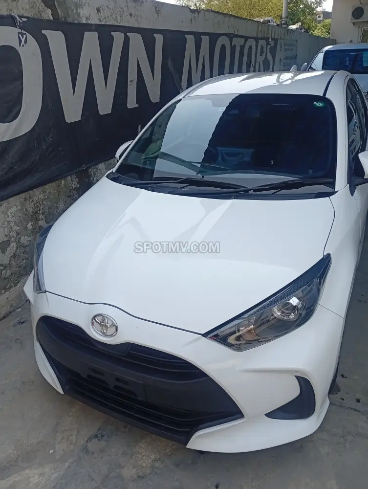 Toyota Yaris X Hatchback