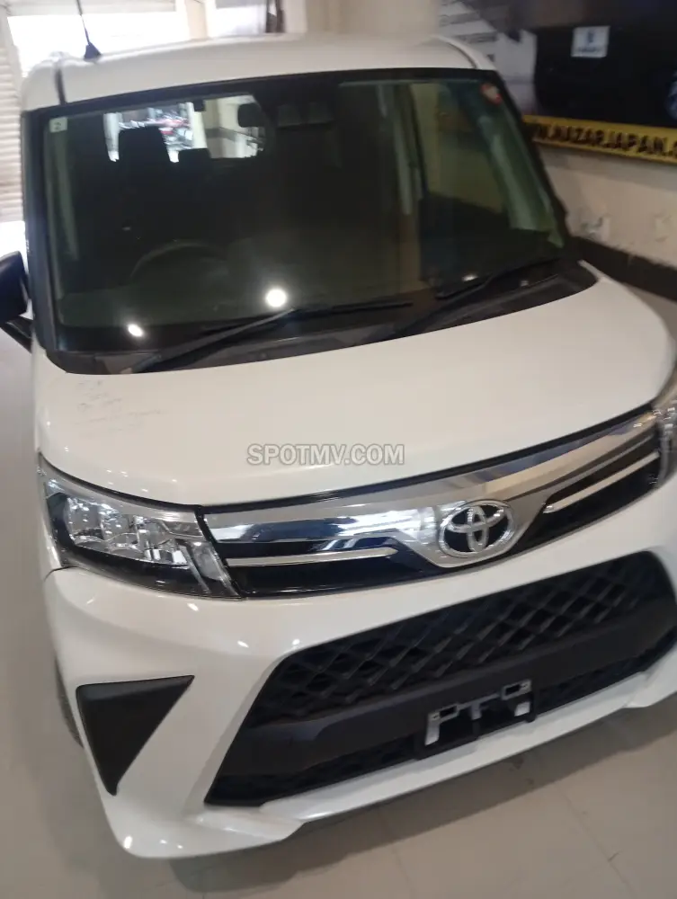 Toyota Roomy Custom G