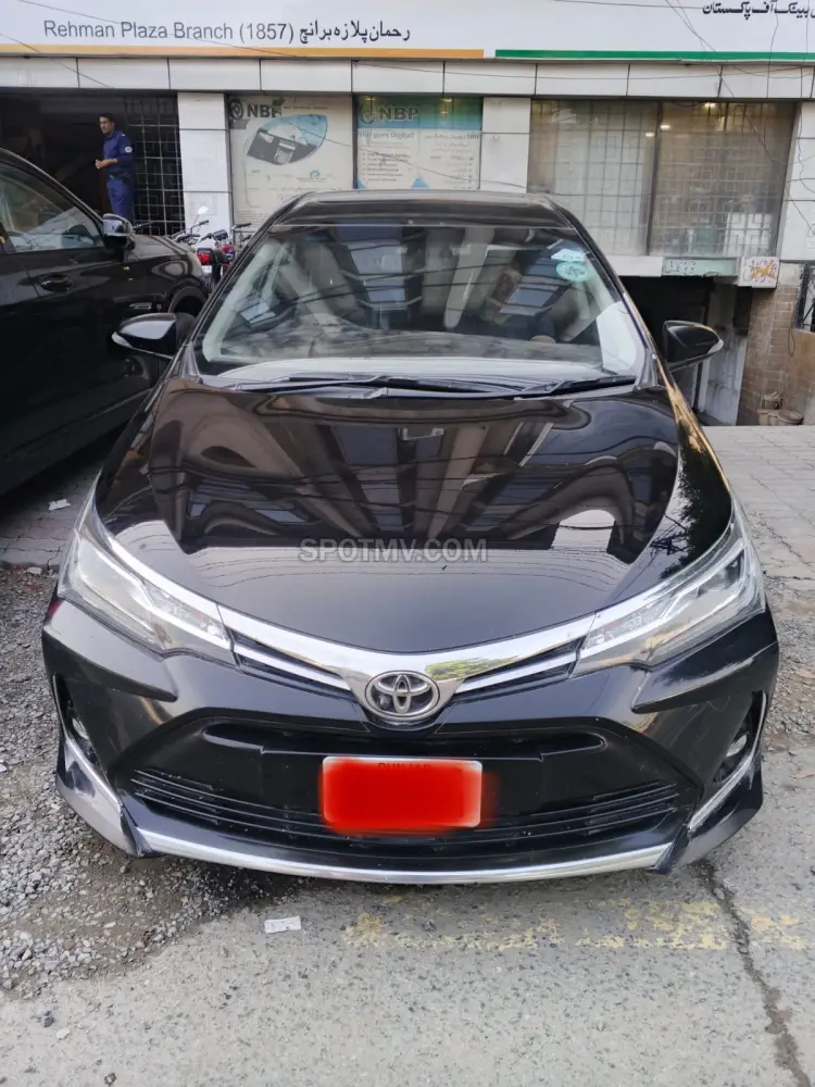 Toyota Corolla Altis Grande X CVT i 1.8 Black Interior
