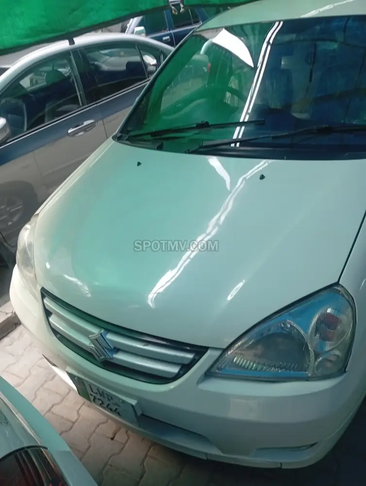 Suzuki Liana RXi