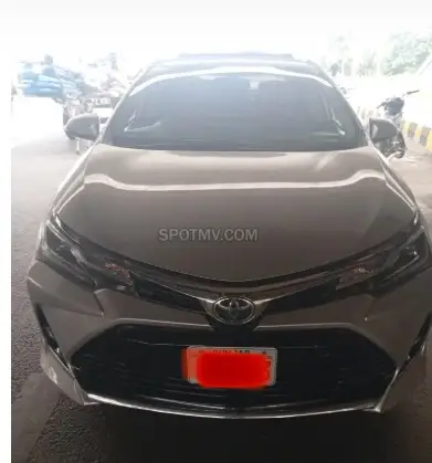 Toyota Corolla Altis 1.6 X CVT i Special Edition