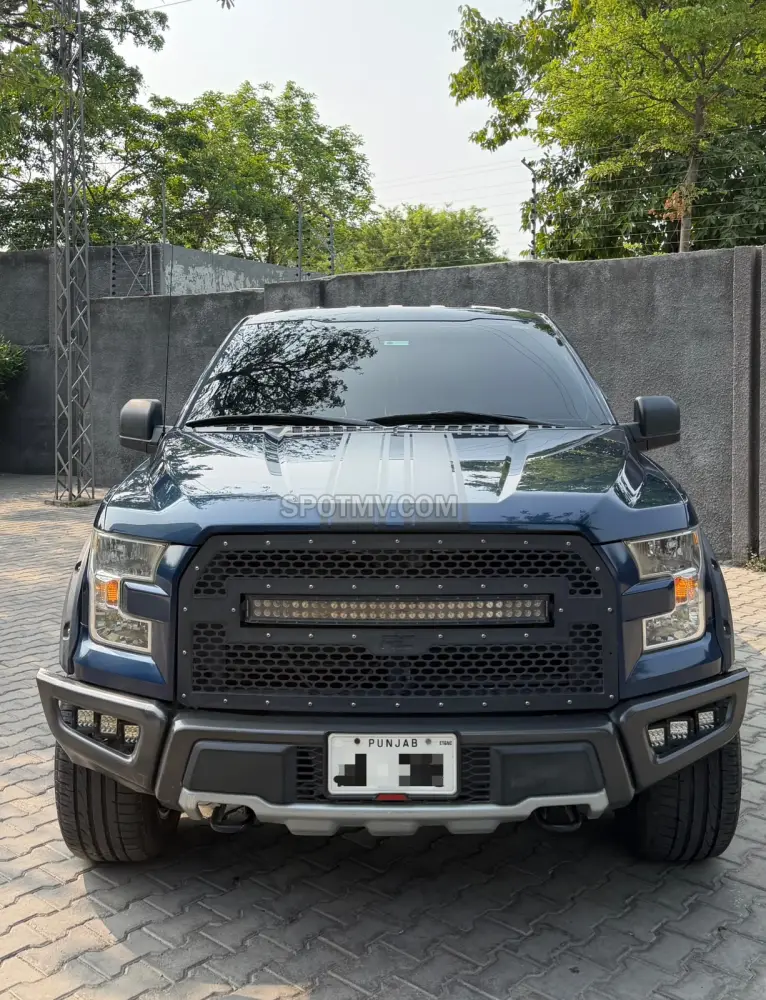 Ford F 150 Raptor 5.0L