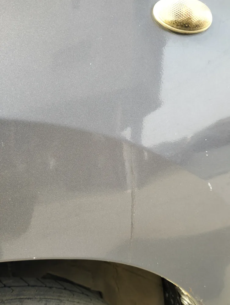 Front_fender_left image