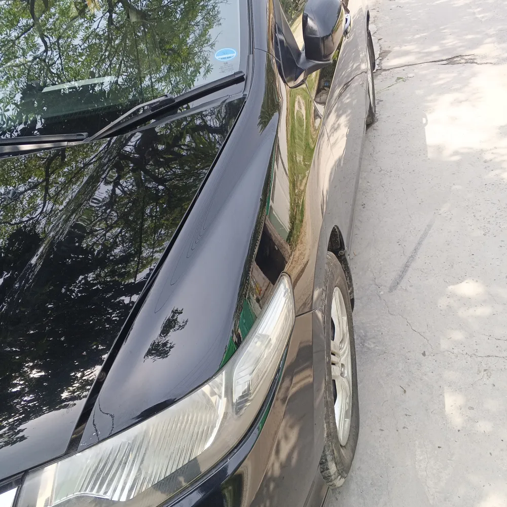 Front_fender_left image
