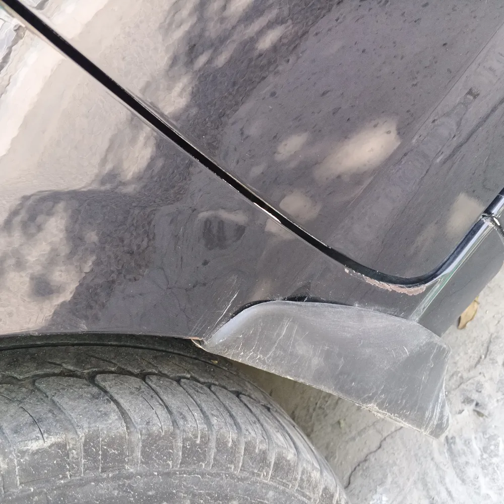 Front_fender_left image