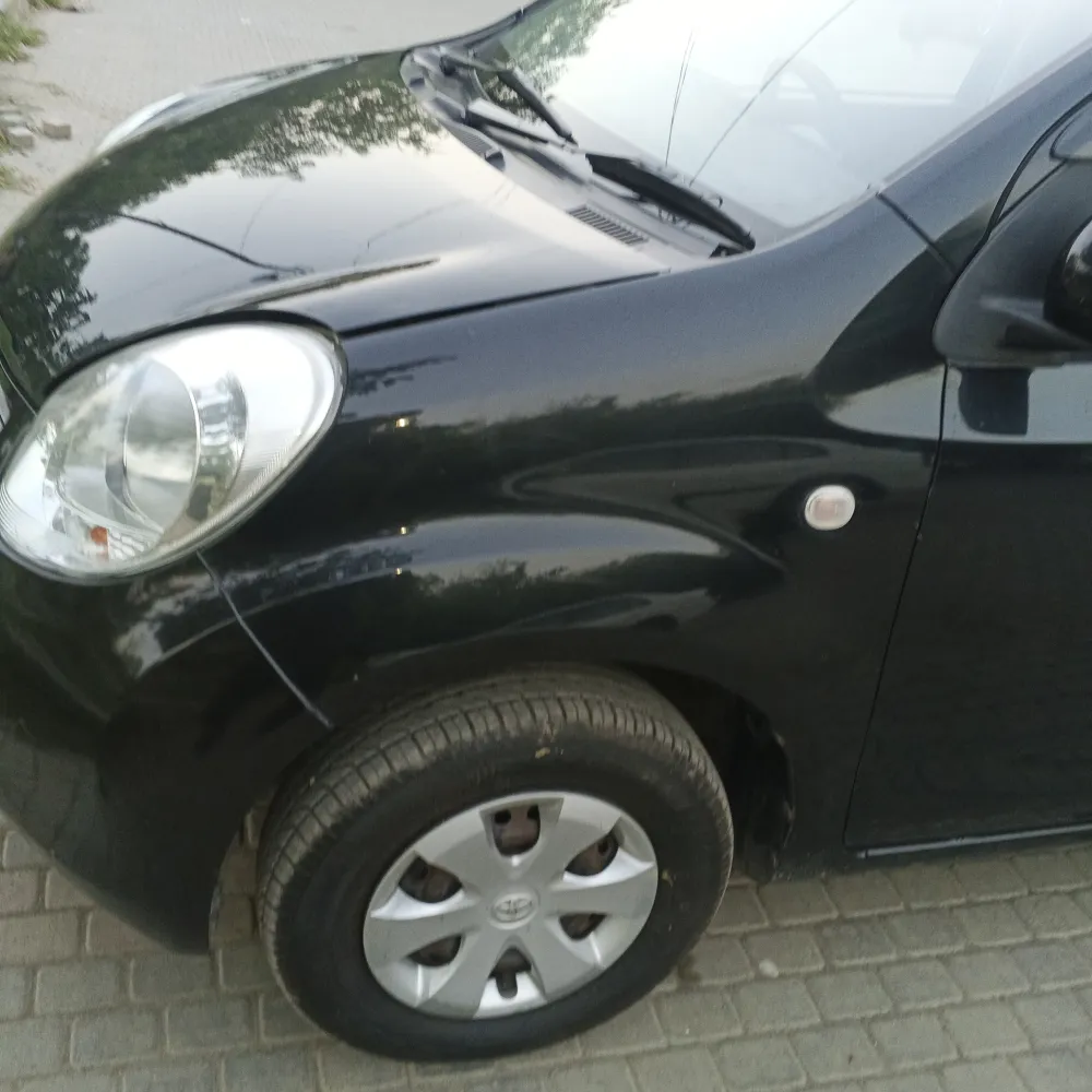 Front_fender_left image