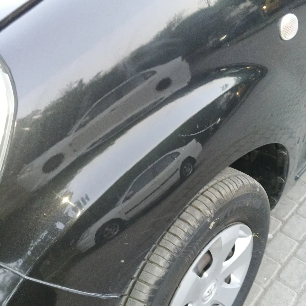 Front_fender_left image