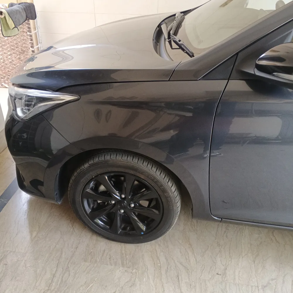 Front_fender_left image