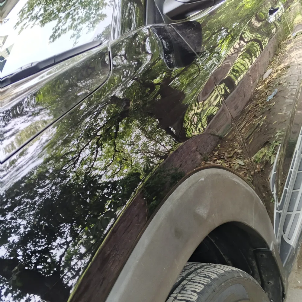 Front_fender_left image