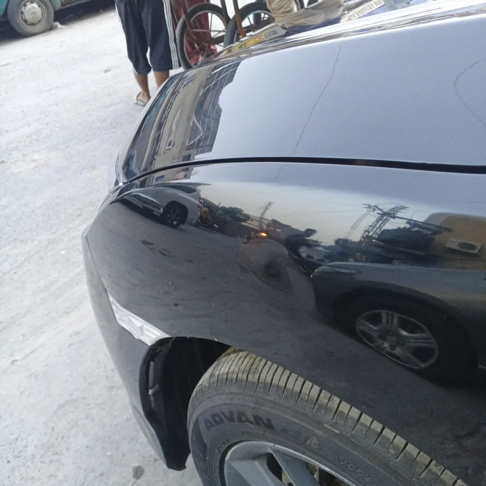 Front_fender_left image