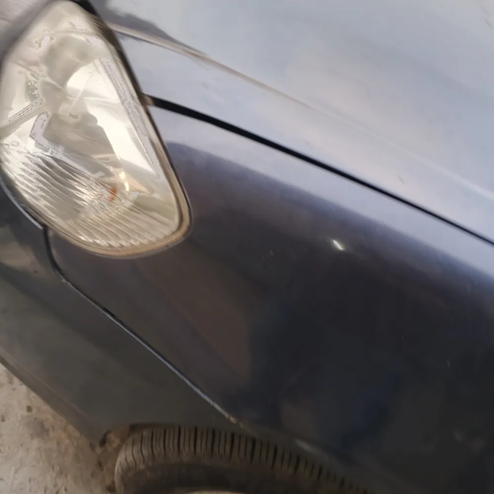 Front_fender_left image