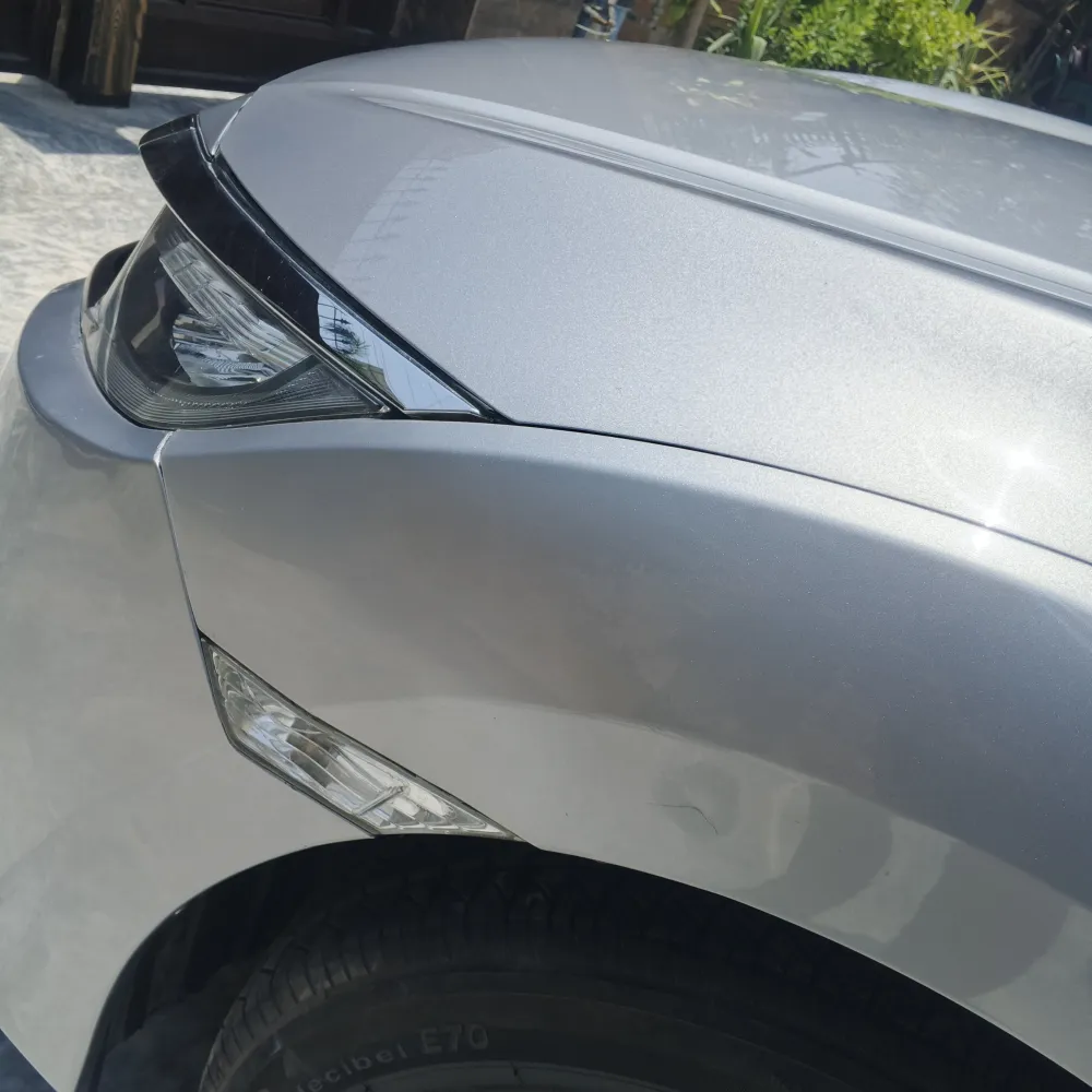 Front_fender_left image
