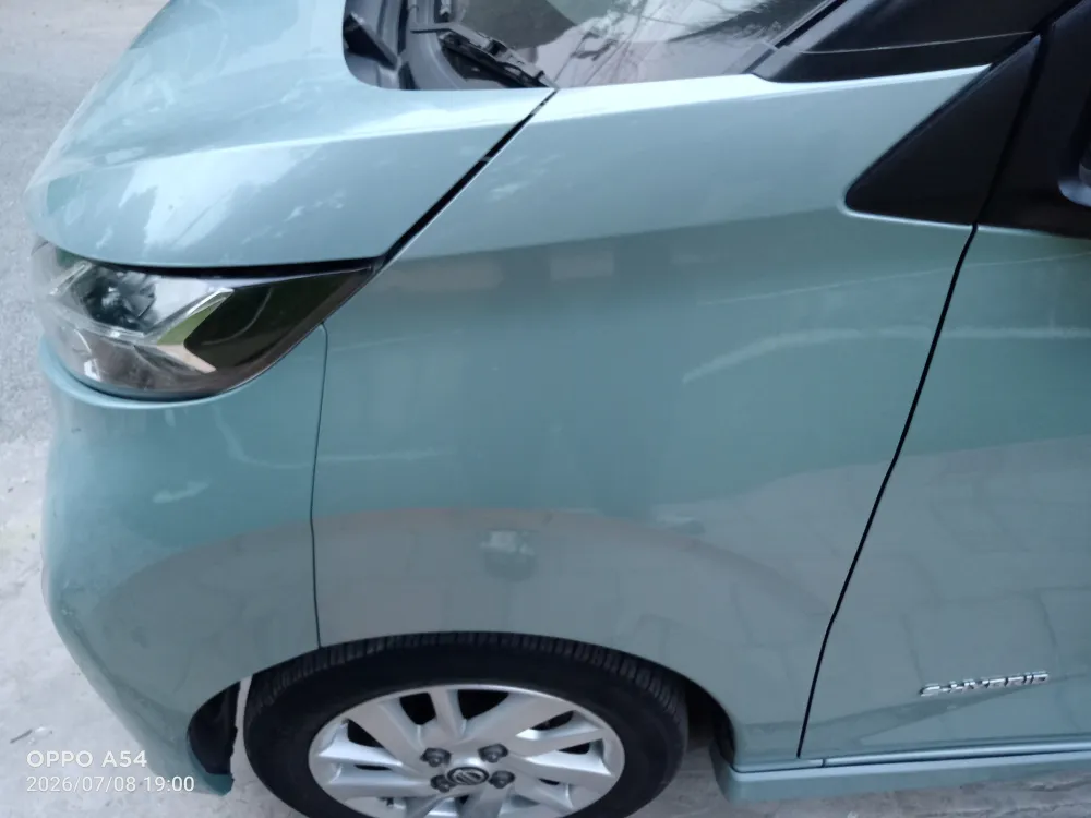 Front_fender_left image