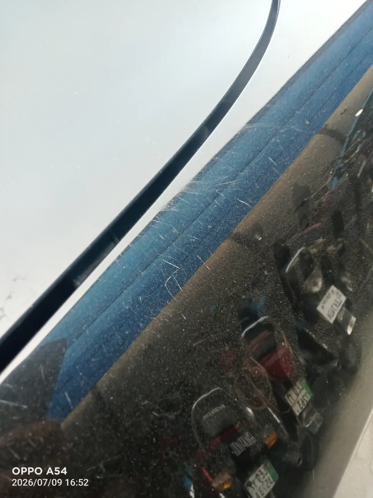 Front_fender_left image