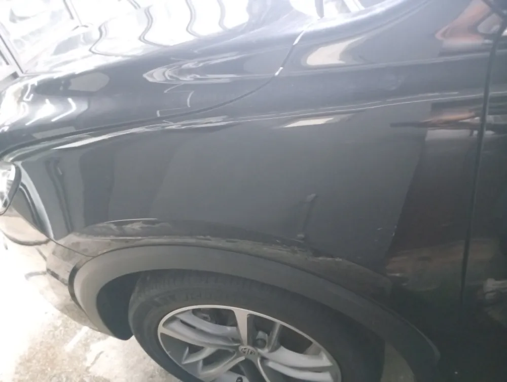 Front_fender_left image